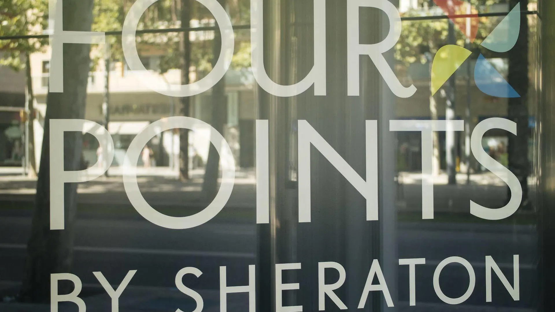Four Points By Sheraton Barcelona Diagonal Hotell