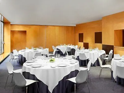 Four Points By Sheraton Barcelona Diagonal 4*,